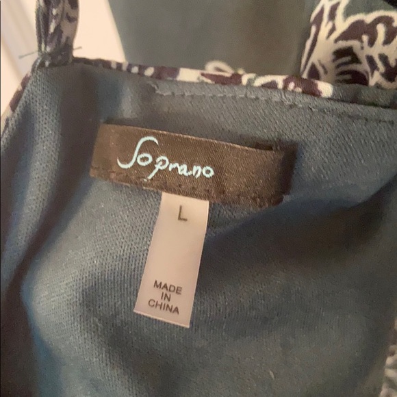 Green floral maxi skirt and cropped tank top set - Picture 8 of 8